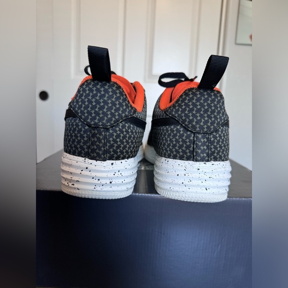 Nike UNDFTD x Lunar Force 1 SP - Picture 5 of 9